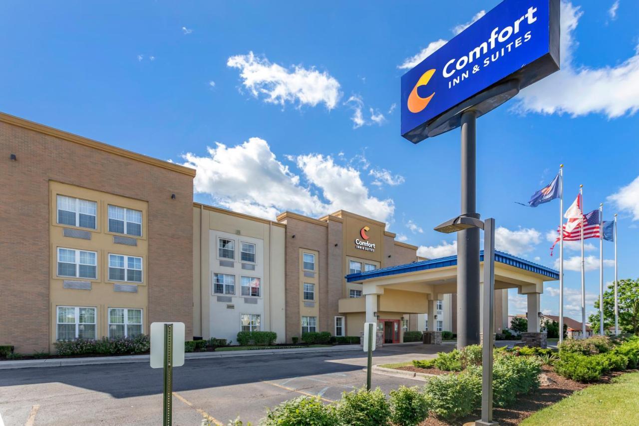 Comfort Inn&Suites Allen Park/Dearborn Exterior foto